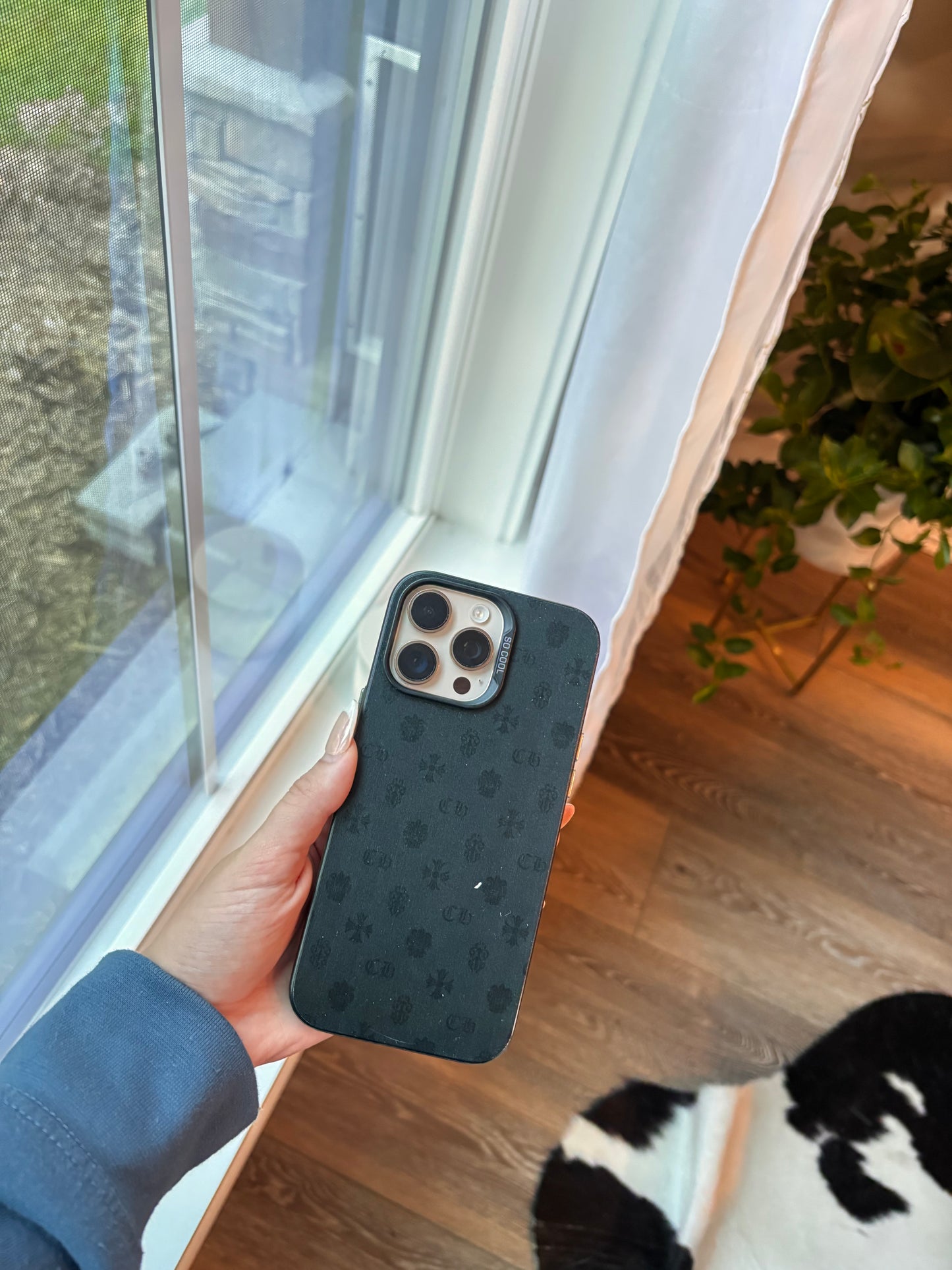 Custom 16 Promax case - Photo Upload